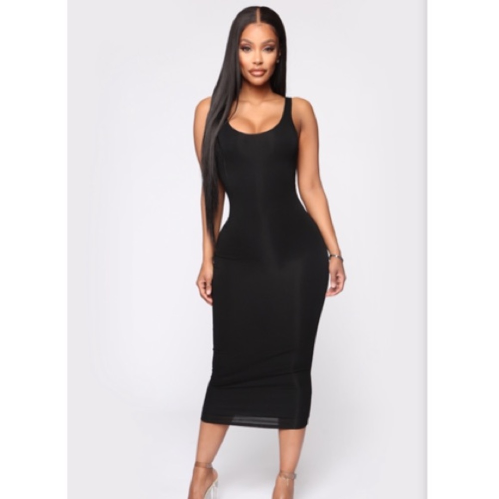 NWT 🖤 Fashion Nova - Your Needs Met Midi Dress